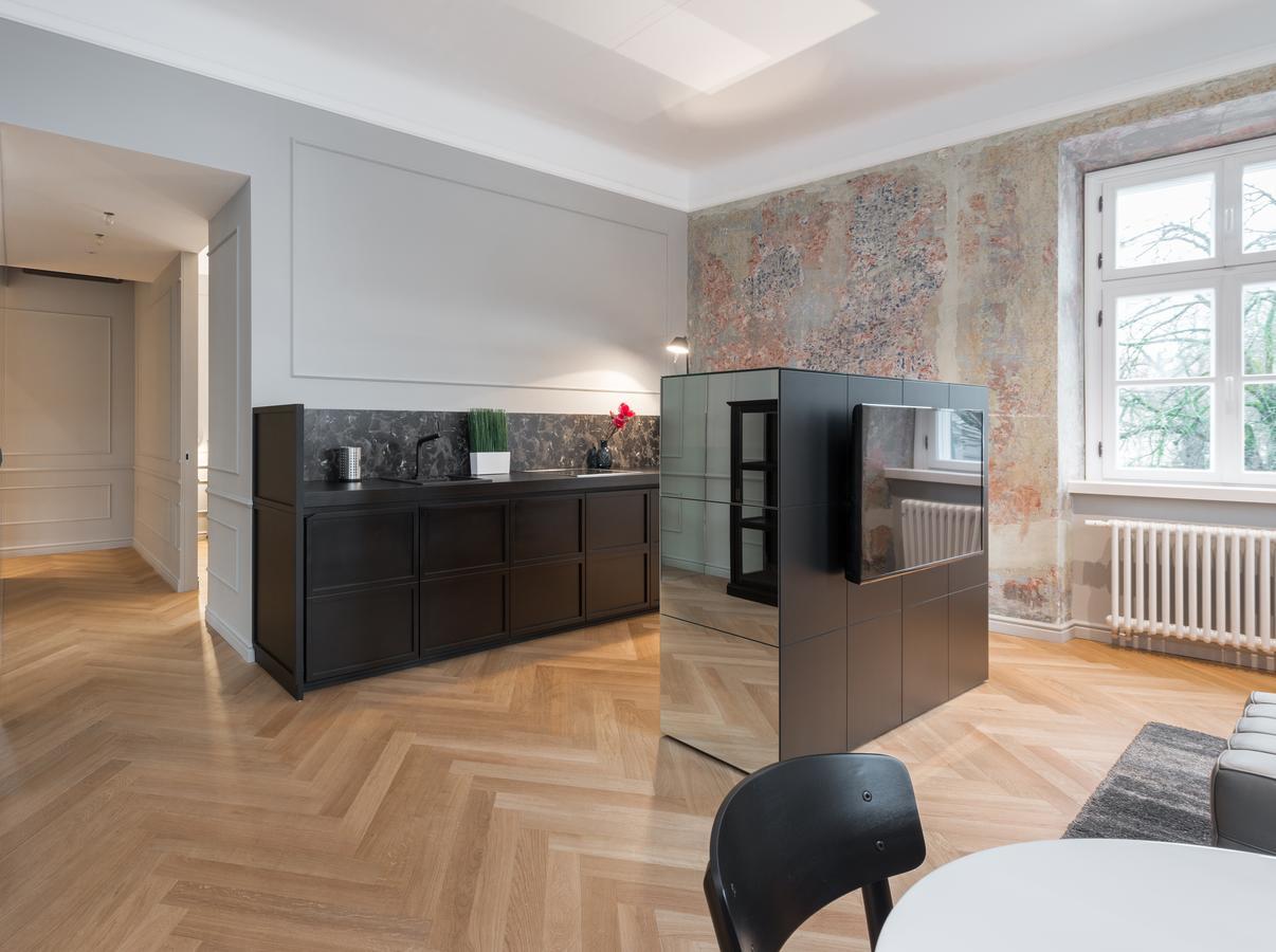 Apartments Rog Любляна Екстериор снимка