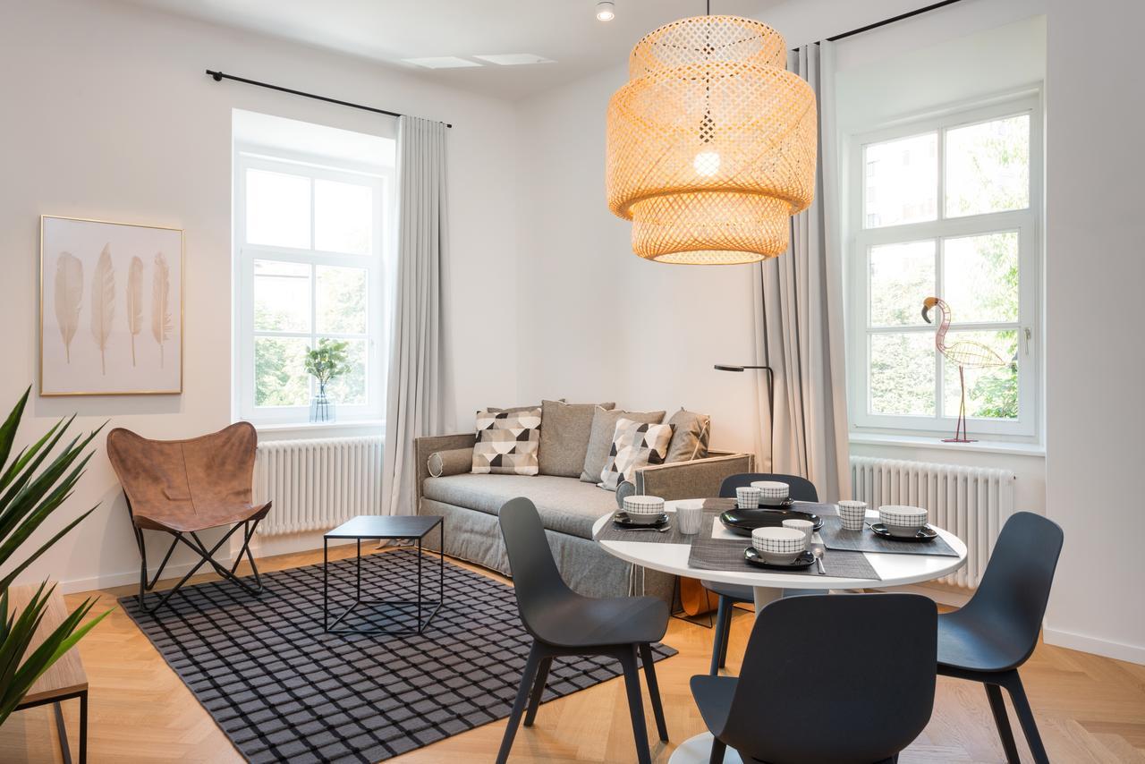 Apartments Rog Любляна Екстериор снимка