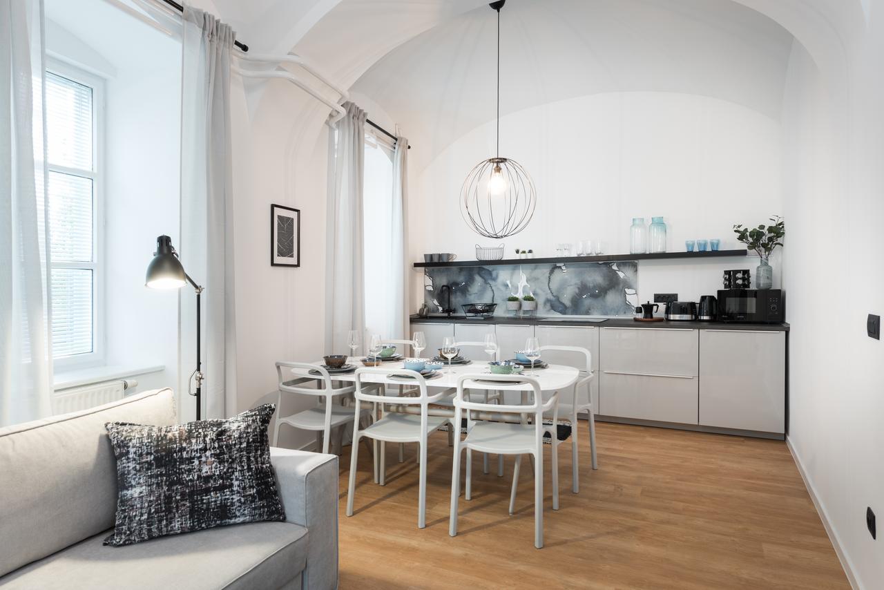 Apartments Rog Любляна Екстериор снимка