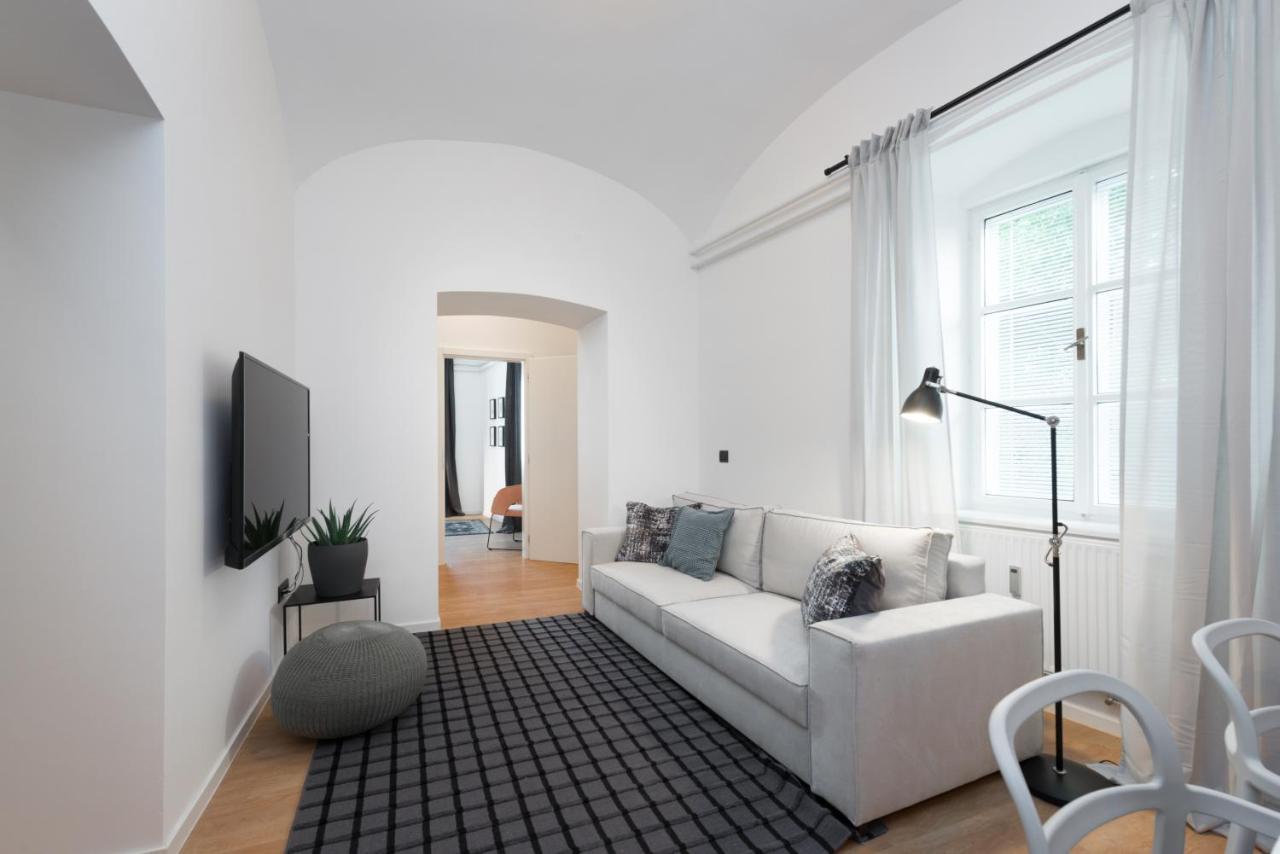 Apartments Rog Любляна Екстериор снимка