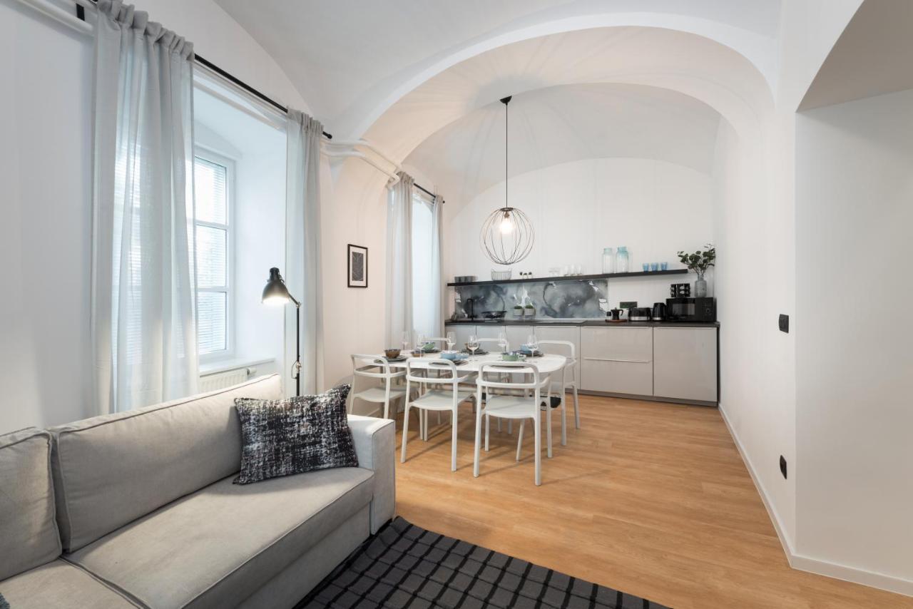 Apartments Rog Любляна Екстериор снимка